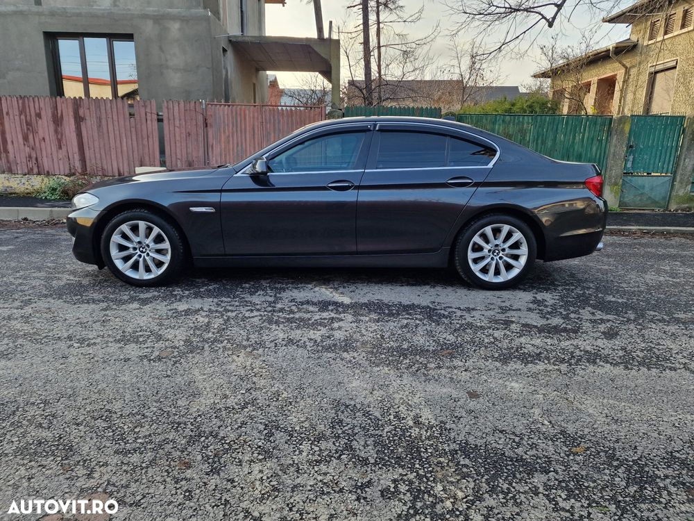 BMW Seria 5 520d Gran Turismo - 15