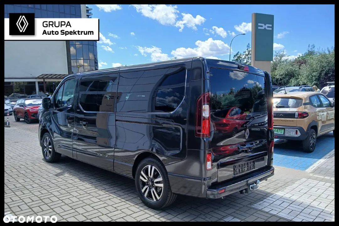 Renault Trafic SpaceClass 2.0 dCi Escapade EDC - 4