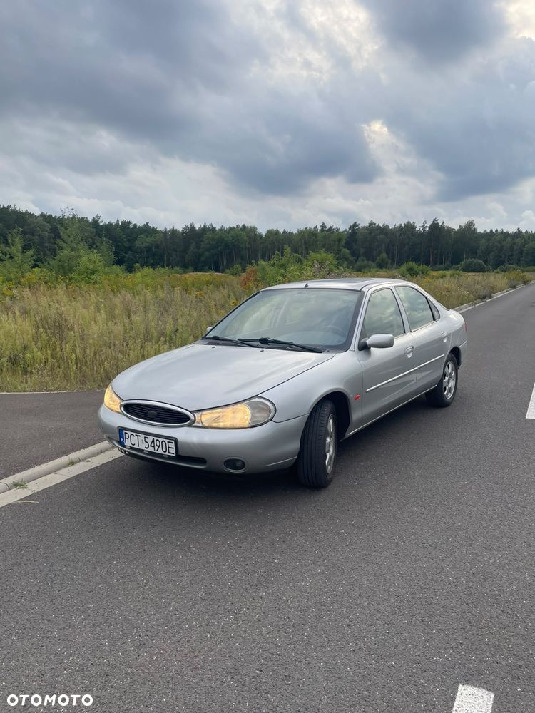 Ford Mondeo 2.5 V6 Ghia - 1