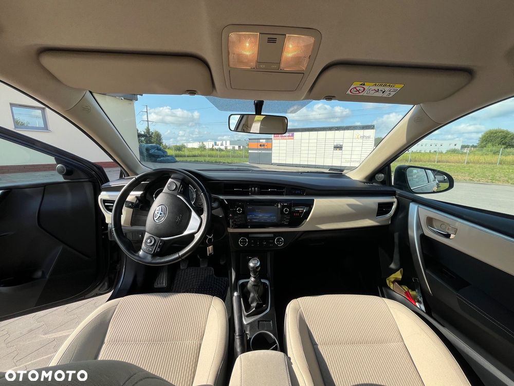 Toyota Corolla 1.6 Premium - 10