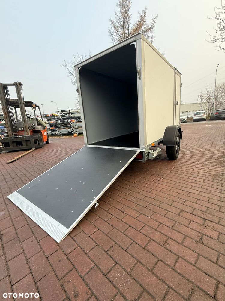 Saris Przyczepa kontener Saris VAN BODY 256x134x150 1300kg 1 oś furgon rampa - 9