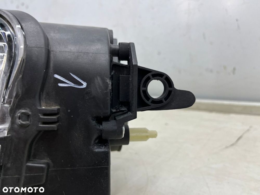 Lampa reflektor Citroen Berlingo III 3 Multispace 18-23r. lewa przednia wersja osobowa lewy przód - 11