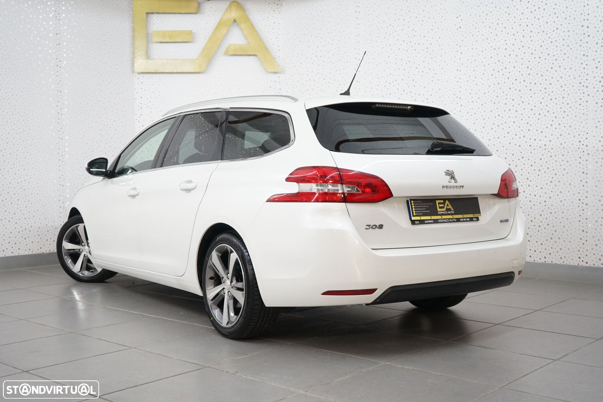 Peugeot 308 SW 1.6 BlueHDi Allure - 4