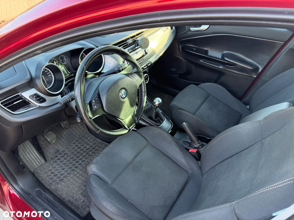 Alfa Romeo Giulietta 1.4 TB 16V - 10