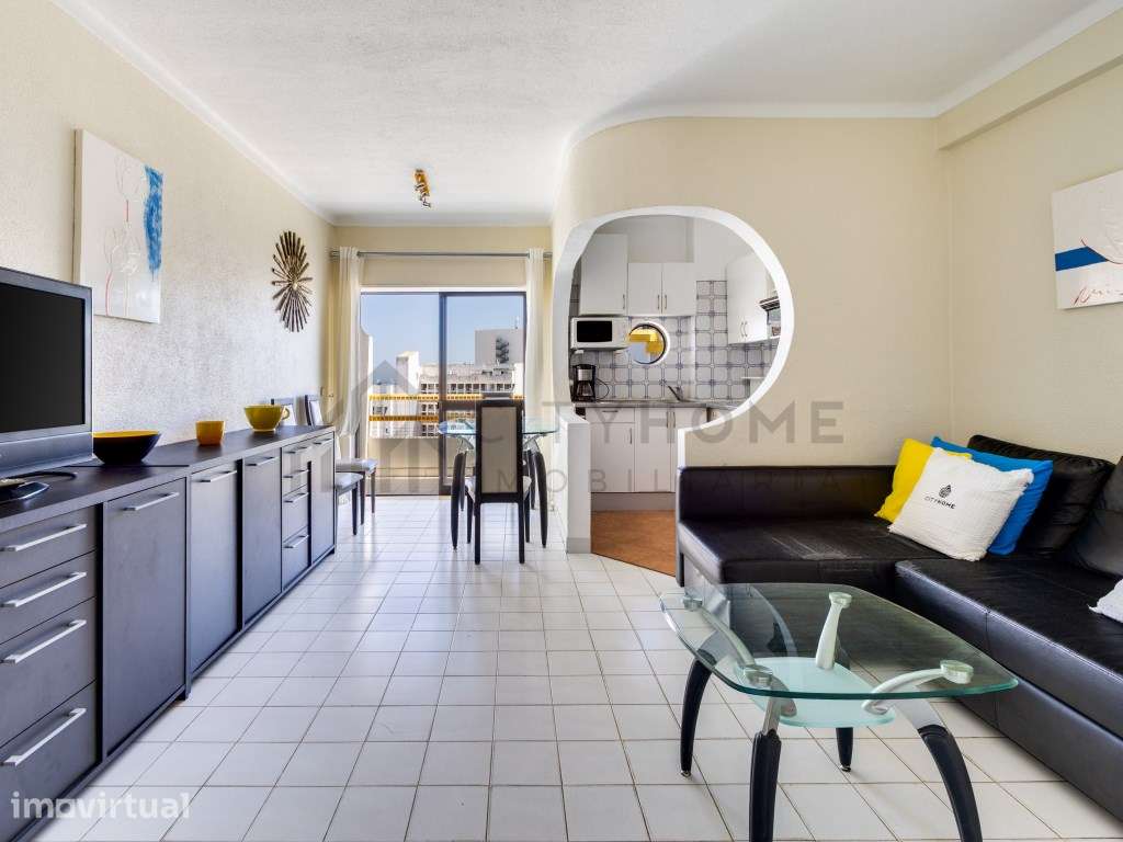 Apartamento T1 com Piscina e Varandas em Albufeira - Grande imagem: 4/26