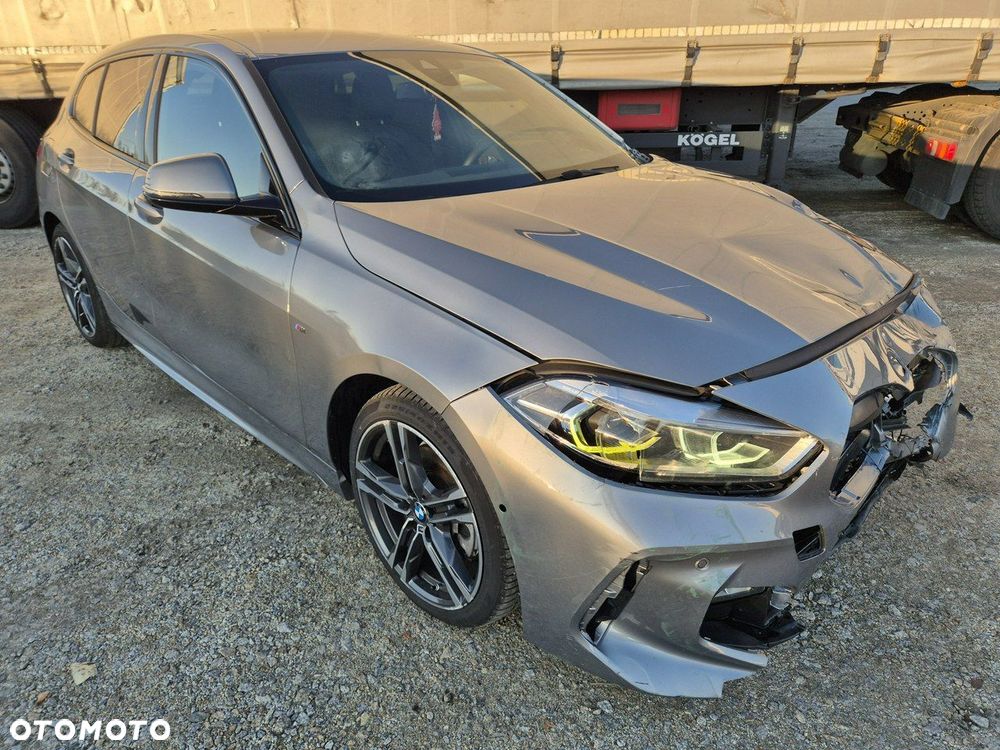 BMW Seria 1 118i Edition M Sport Shadow - 1