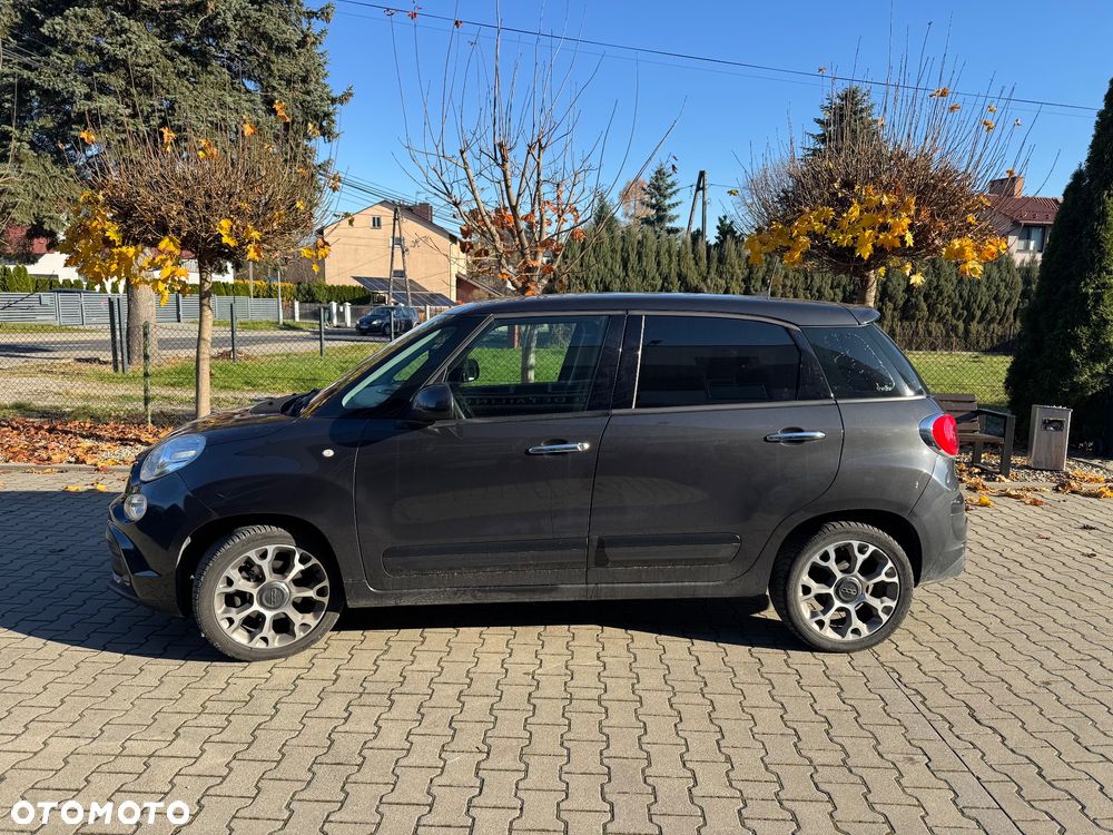 Fiat 500L 1.4 16V Urban Edition - 3