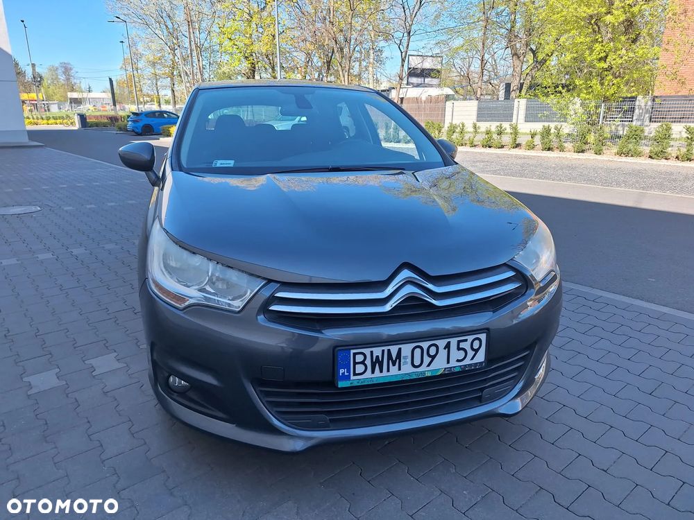 Citroën C4 VTi 120 Exclusive - 3