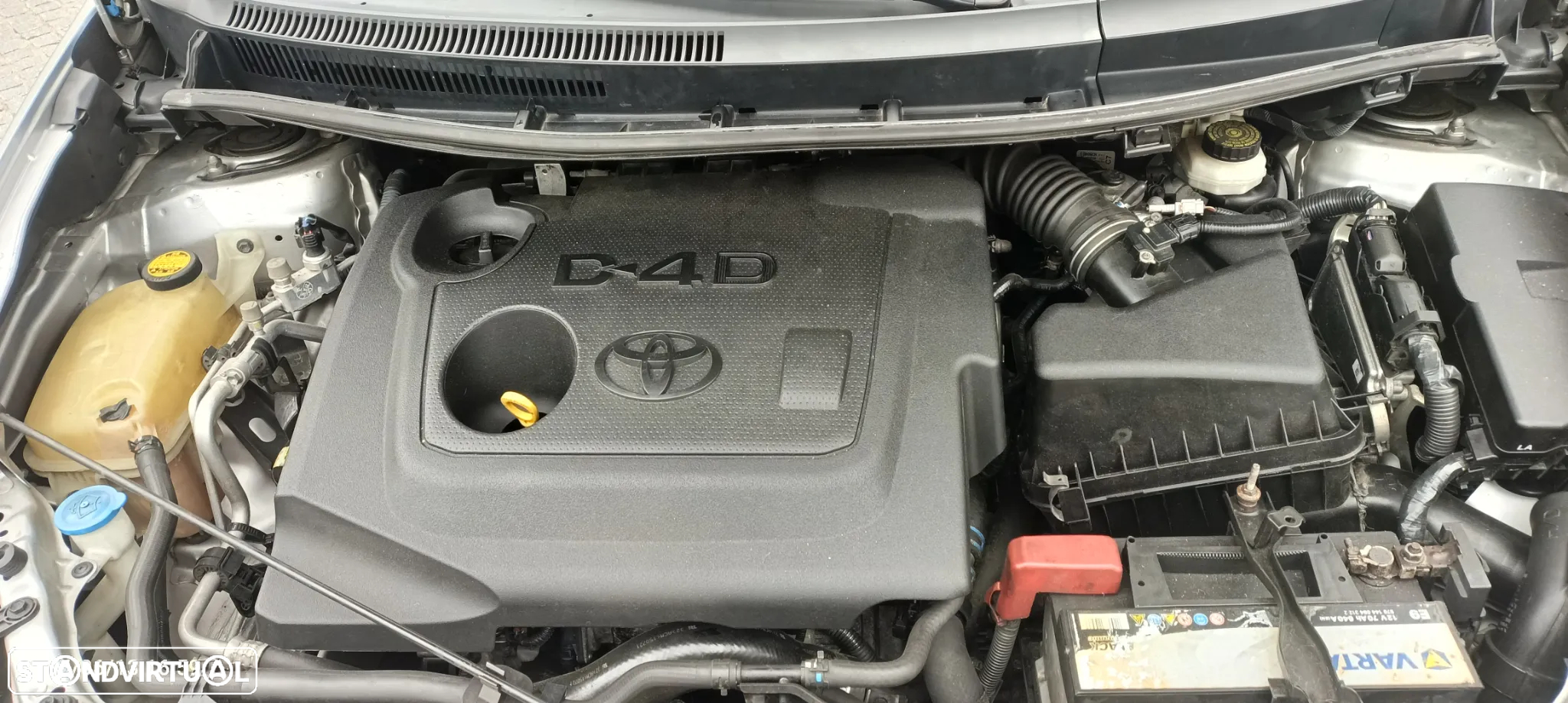 Toyota Auris 1.4 D-4D Exclusive+P.Sport - 5