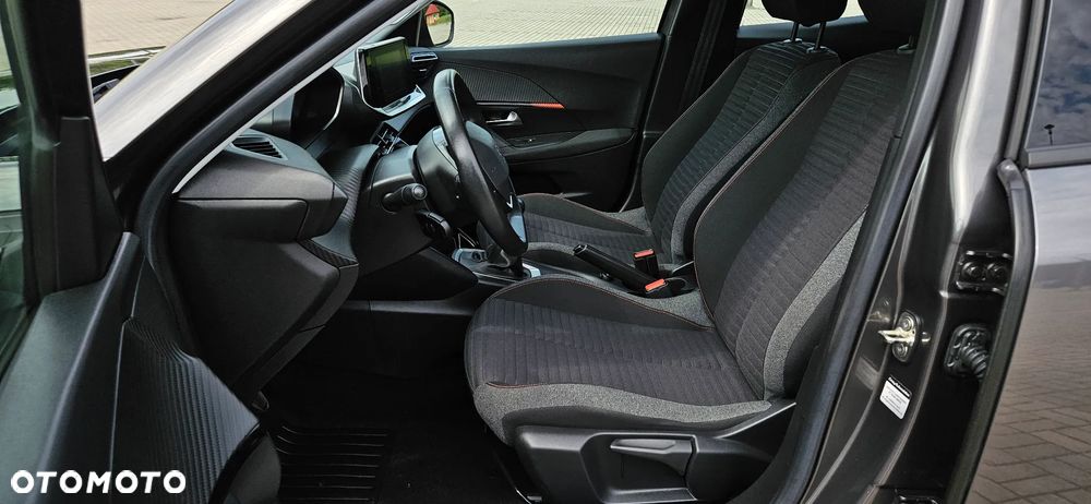 Peugeot 2008 PureTech 130 Allure - 9