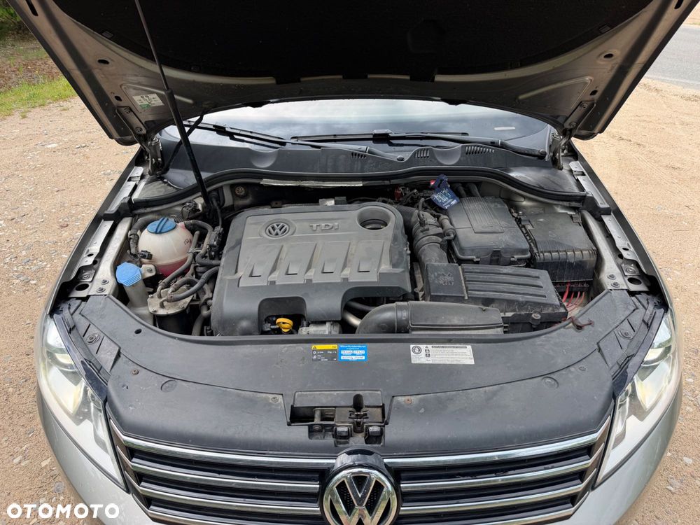 Volkswagen Passat - 6