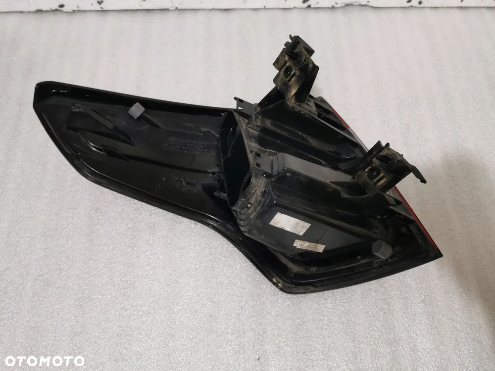 Citroen C4 Picasso lift Lampa prawy tył prawa - 6