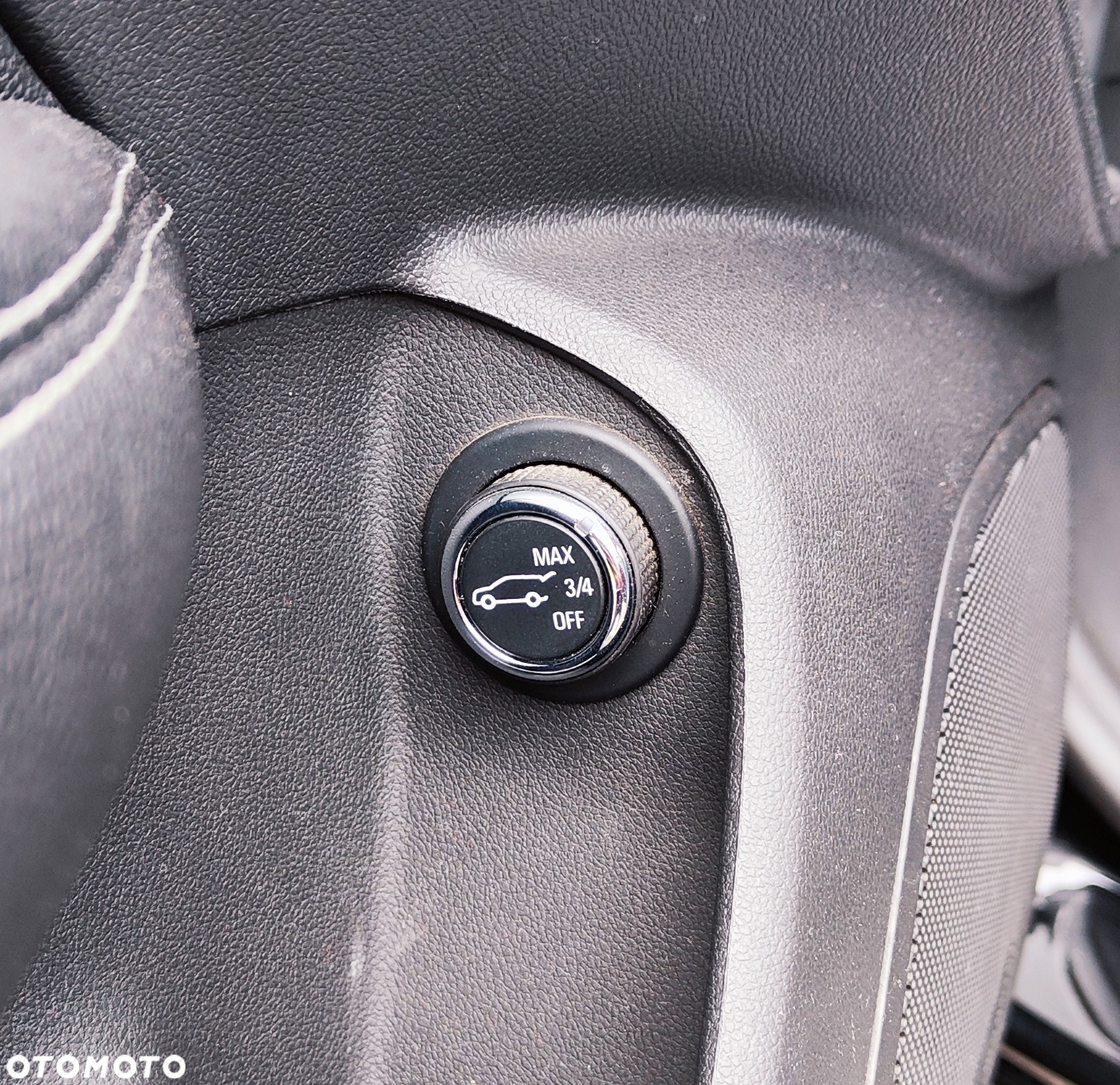 Opel Insignia Sports Tourer 1.6 Diesel Innovation - 12