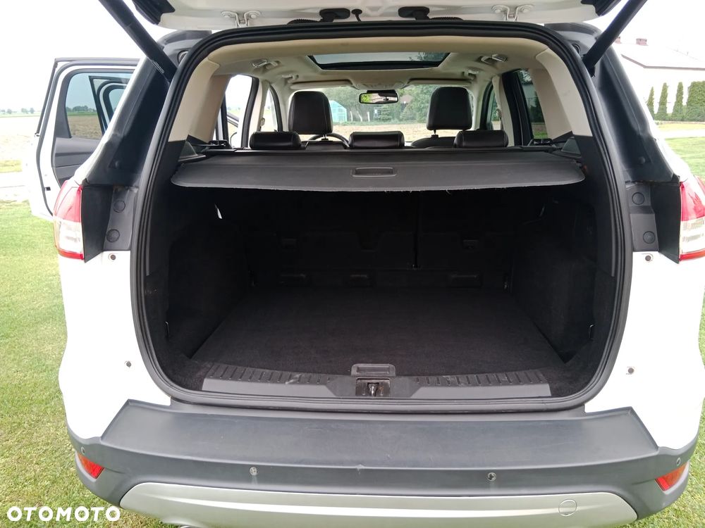 Ford Kuga 2.0 TDCi FWD Titanium Plus - 9