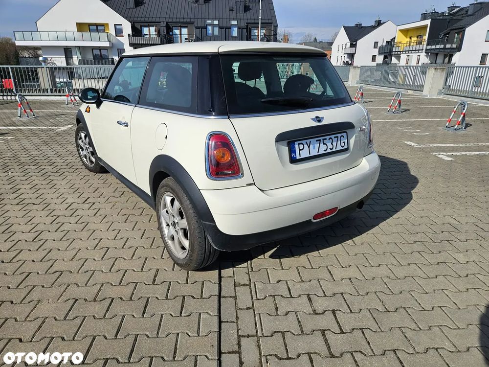 MINI ONE - 3