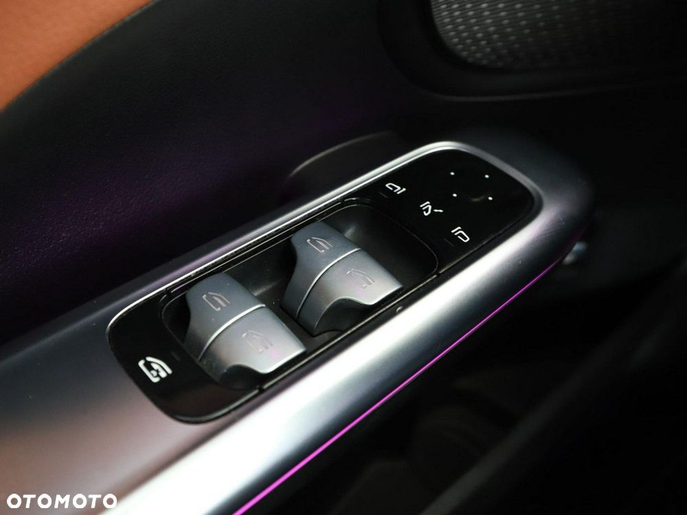 Mercedes-Benz Klasa C - 37