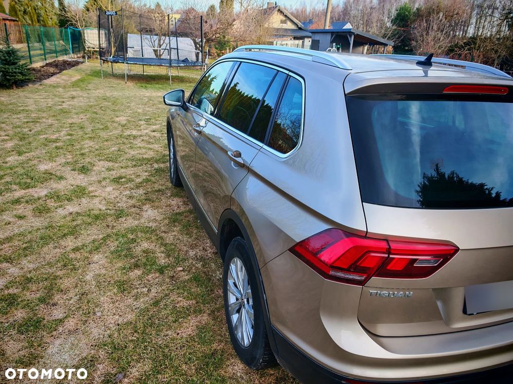 Volkswagen Tiguan - 7