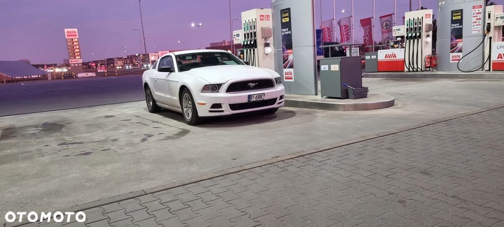 Ford Mustang 3.7 V6 - 36