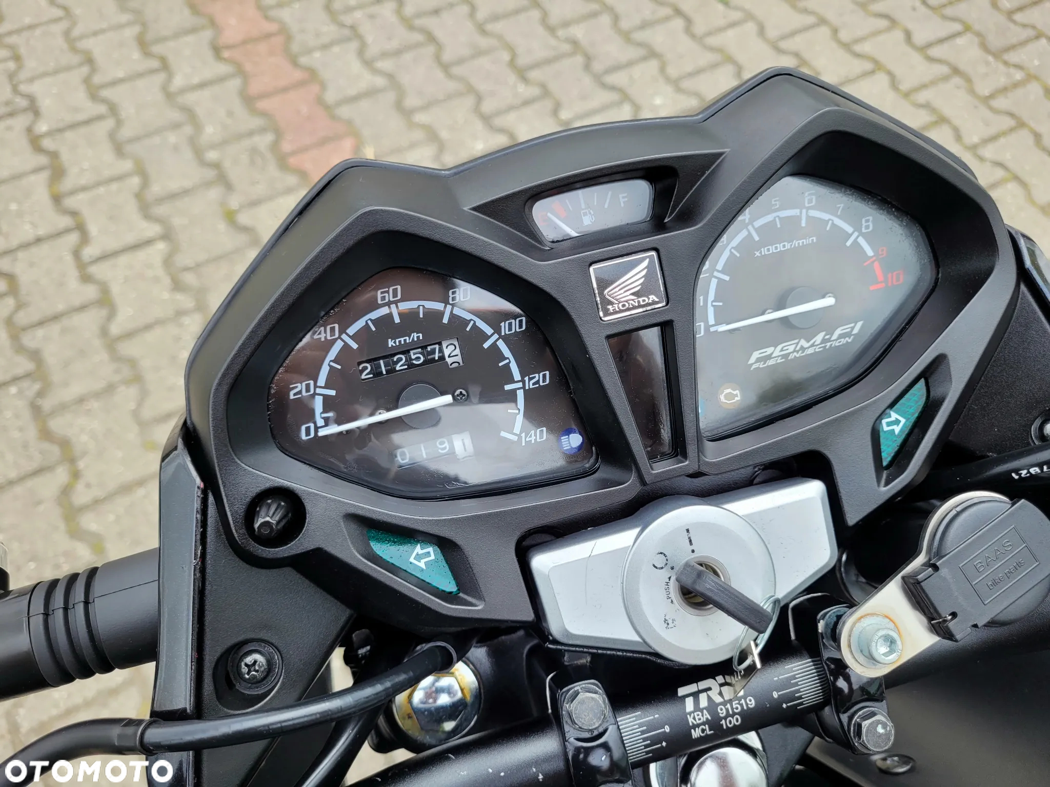 Honda CBF - 7