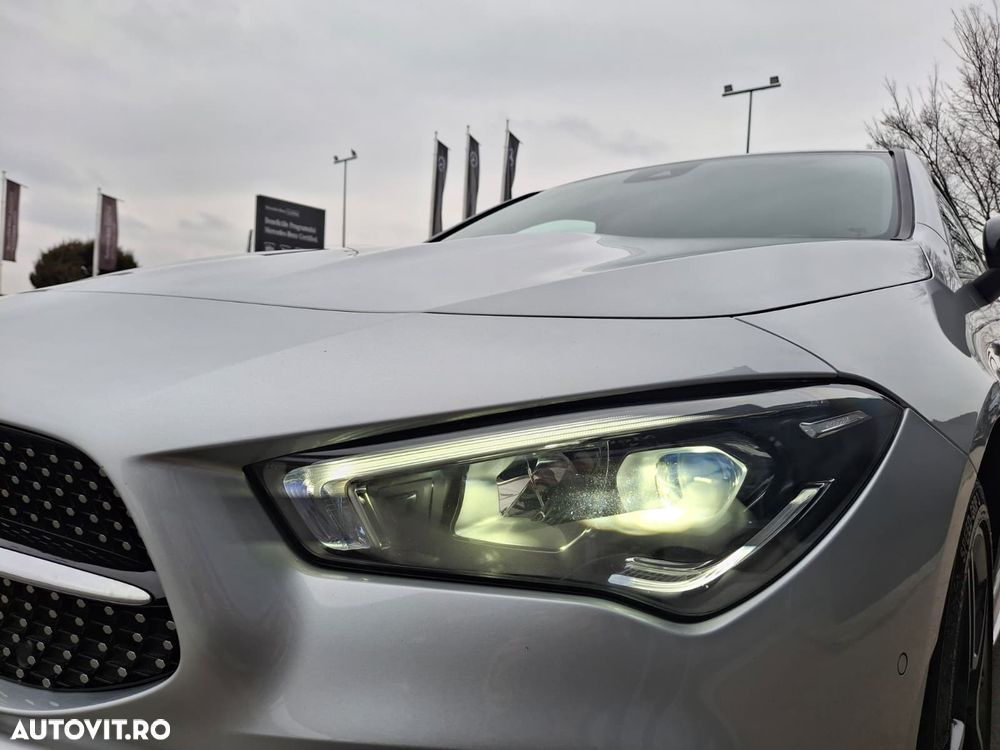 Mercedes-Benz CLA 250 e 8G-DCT - 24