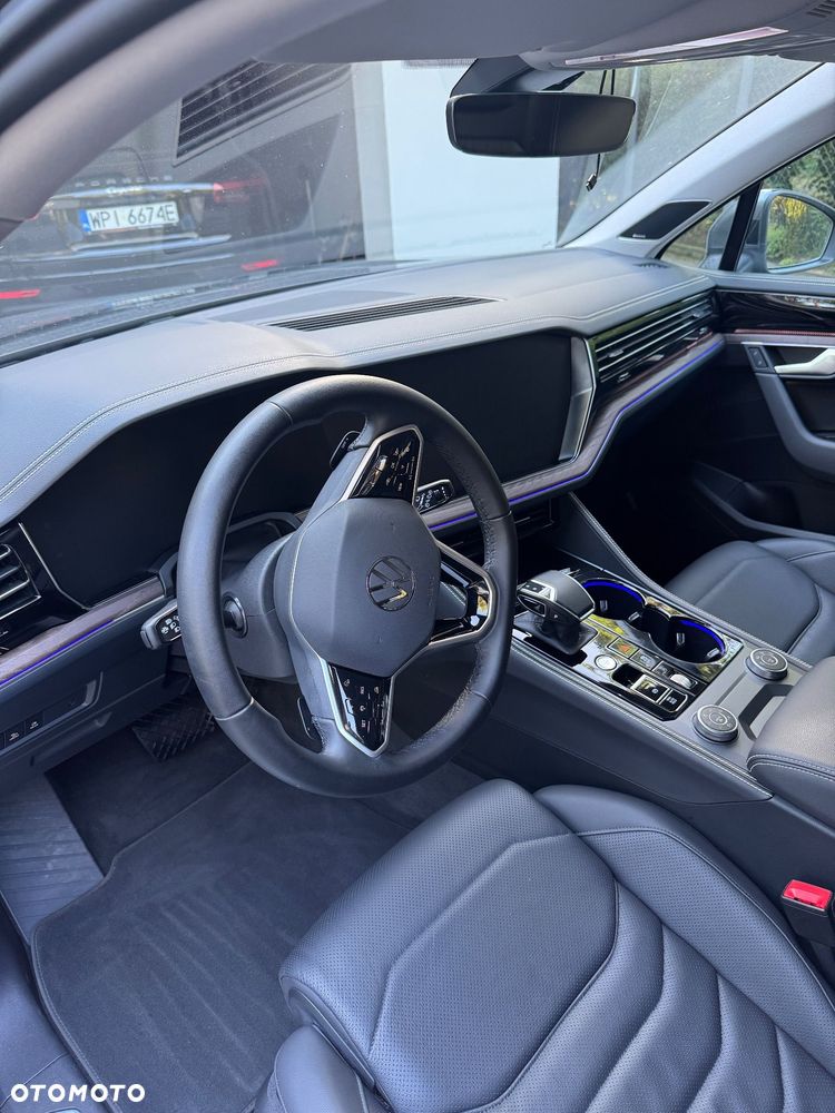 Volkswagen Touareg 3.0 V6 TFSI 4Motion Elegance - 4