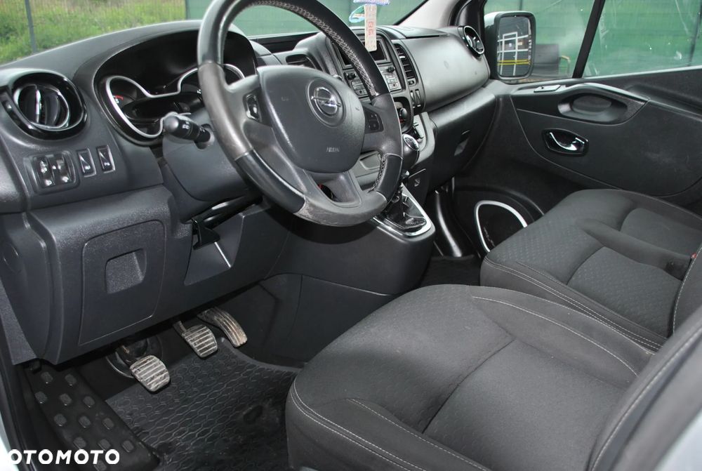 Opel Vivaro L2H1 2,9t Elegance - 22