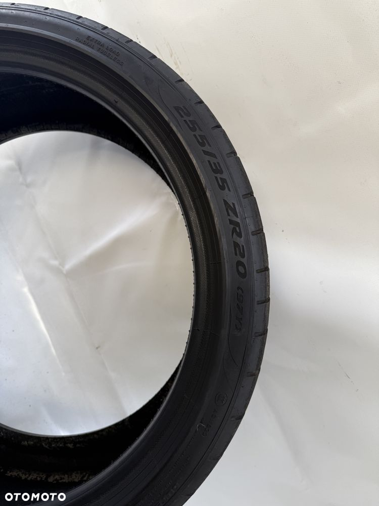 255/35/20 Pirelli P ZERO ALP 97Y - 2