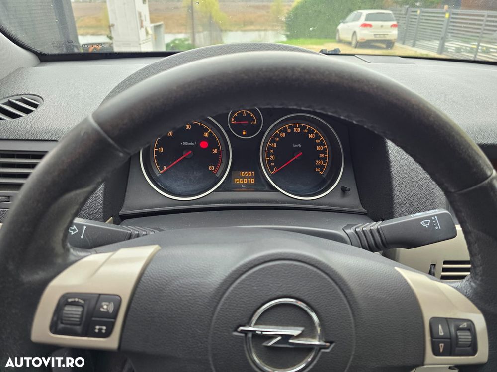 Opel Astra 1.9 CDTI Enjoy - 3