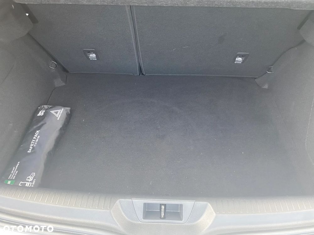 Renault Megane 1.5 Blue dCi Zen - 18