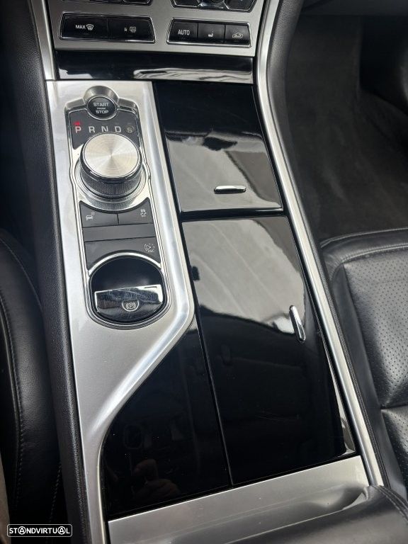 Jaguar XF Sportbrake 2.2 D Premium Luxury - 6