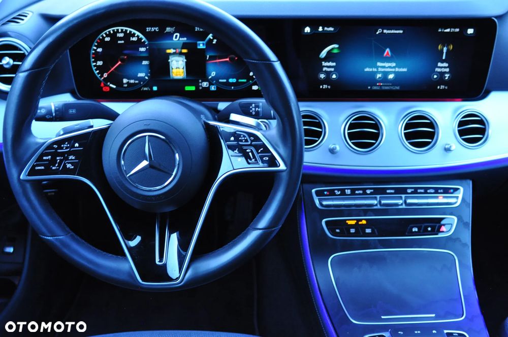 Mercedes-Benz Klasa E 300 d 4-Matic Avantgarde - 22