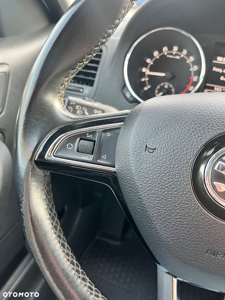 Skoda Yeti 2.0 TDI DPF 4x4 Edition DSG - 34