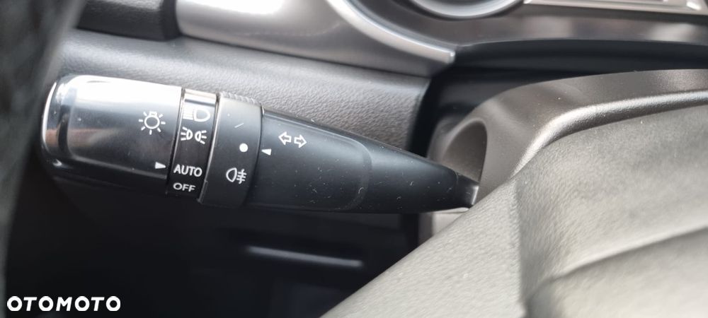 Suzuki Vitara 1.6 DDiS (4x4) Allgrip Comfort+ - 25