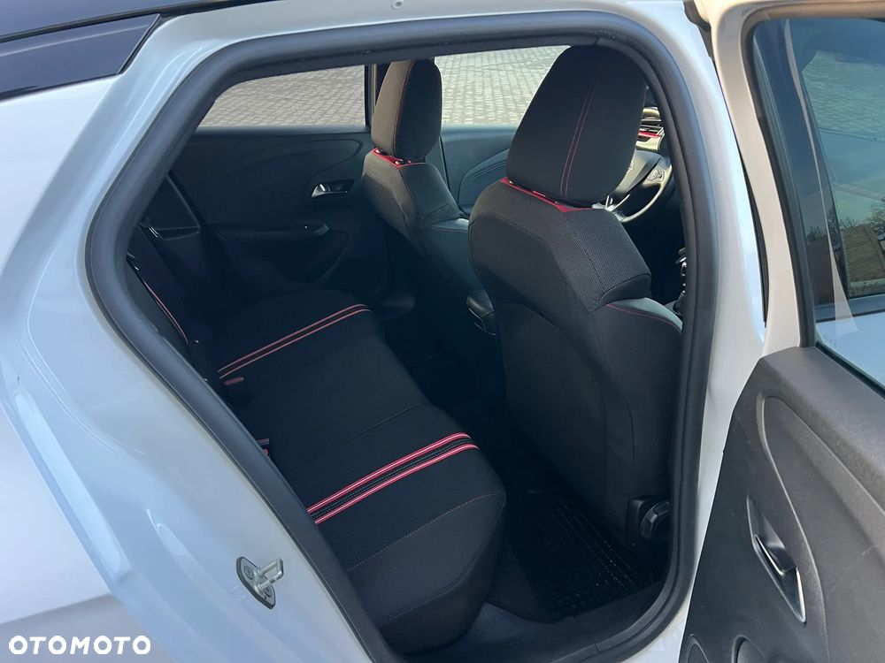 Opel Corsa 1.2 Direct Injection Turbo Start/Stop GS Line - 11