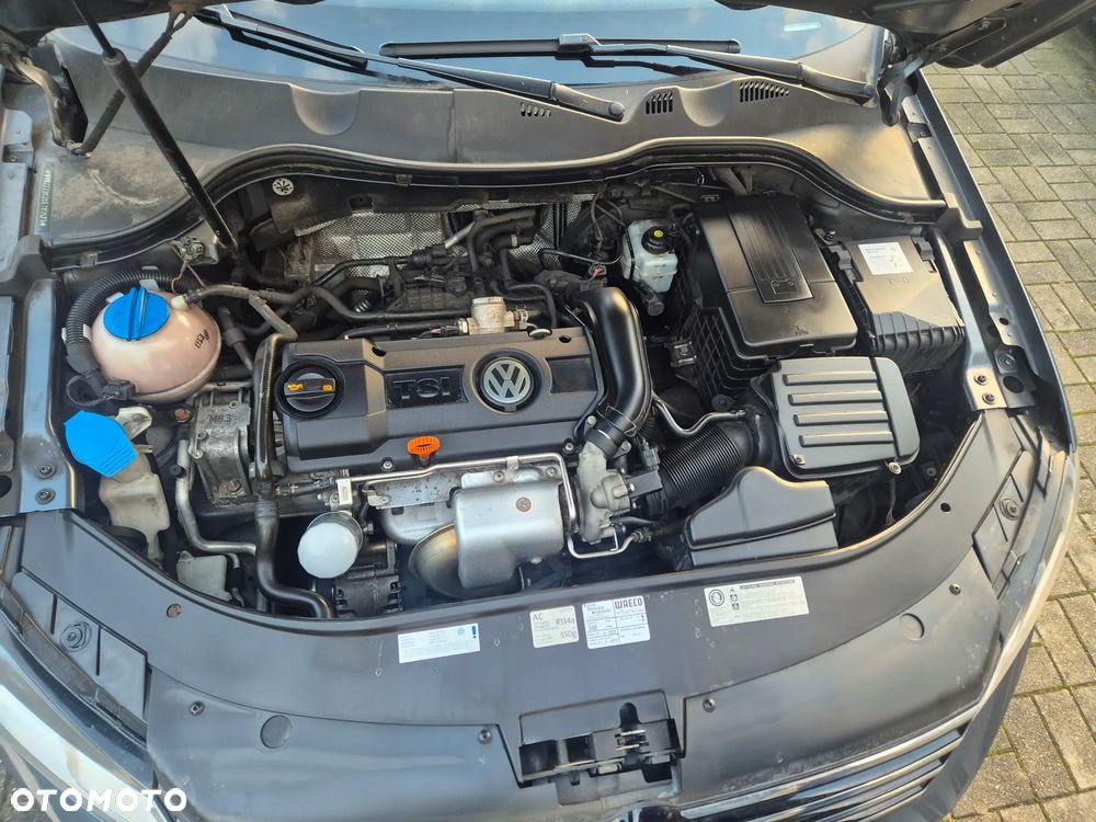 Volkswagen Passat 1.4 TSI DSG BlueMotion Technology Highline - 11