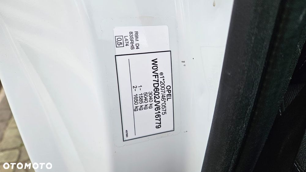 Opel Vivaro 1,6 CDTI 120KM L2 Długi 2018 Rok Klima Webasto Tempomat Hak Parktronik - 24