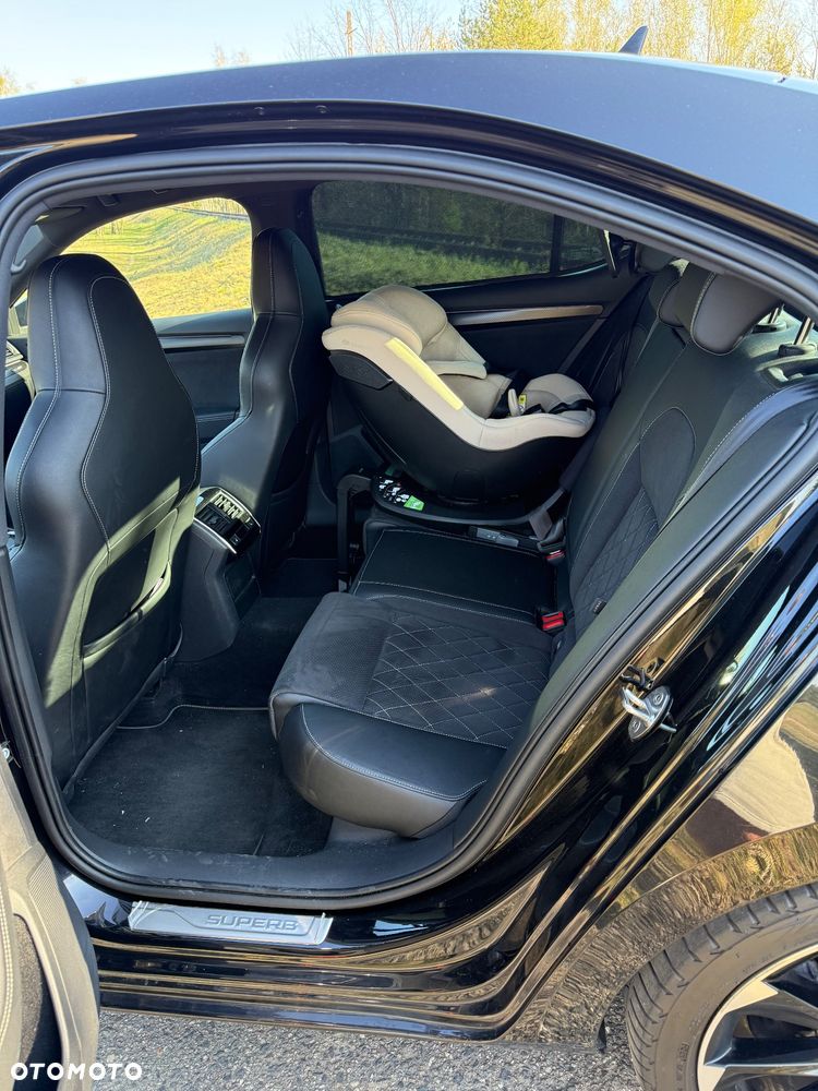 Skoda Superb 2.0 TSI 4x4 Sportline DSG - 7