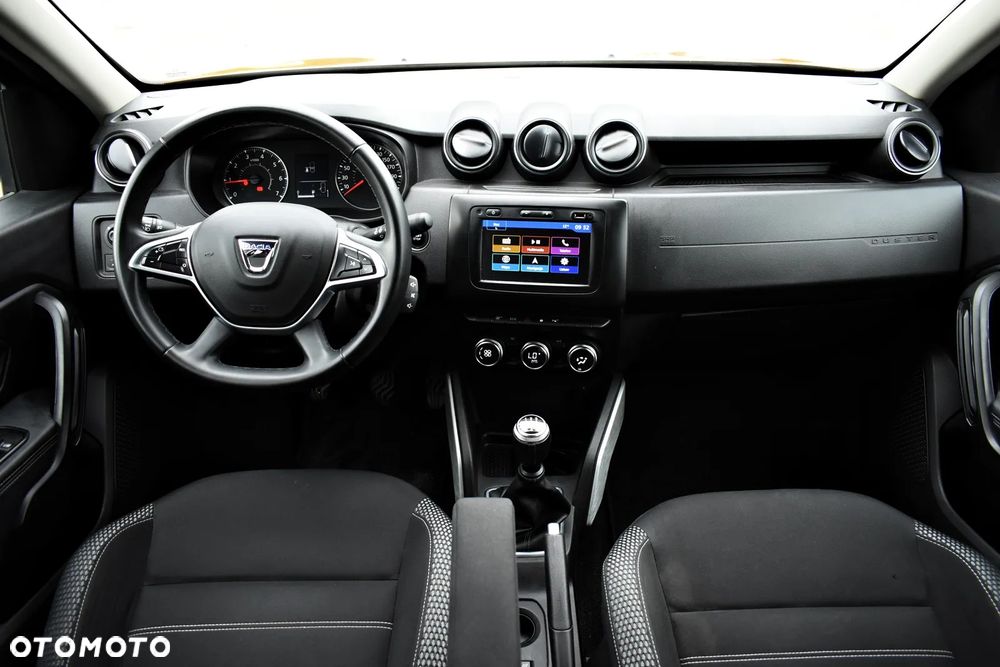 Dacia Duster 1.0 TCe SL Celebration - 18