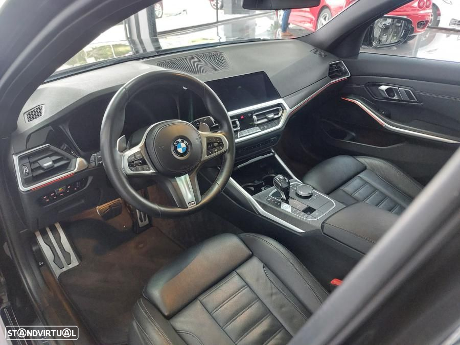 BMW 330 e Pack 50 anos M Auto - 52