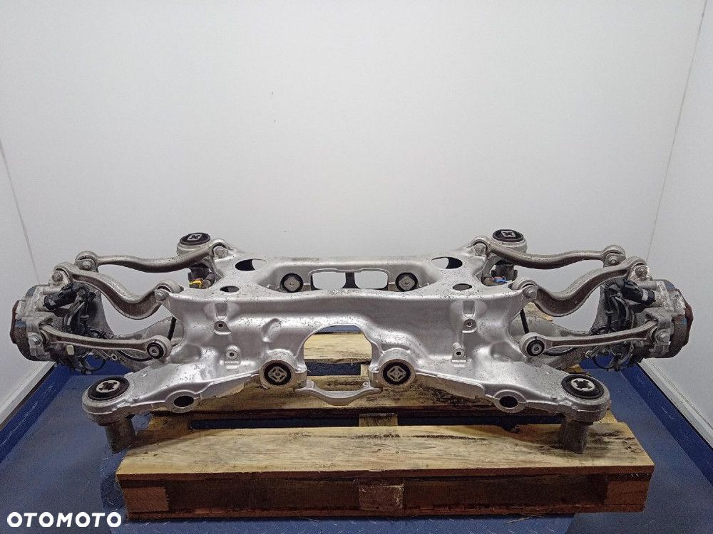 PORSCHE PANAMERA II 971 BELKA WÓZEK ZAWIESZENIA TYŁ 971599030AE - 1