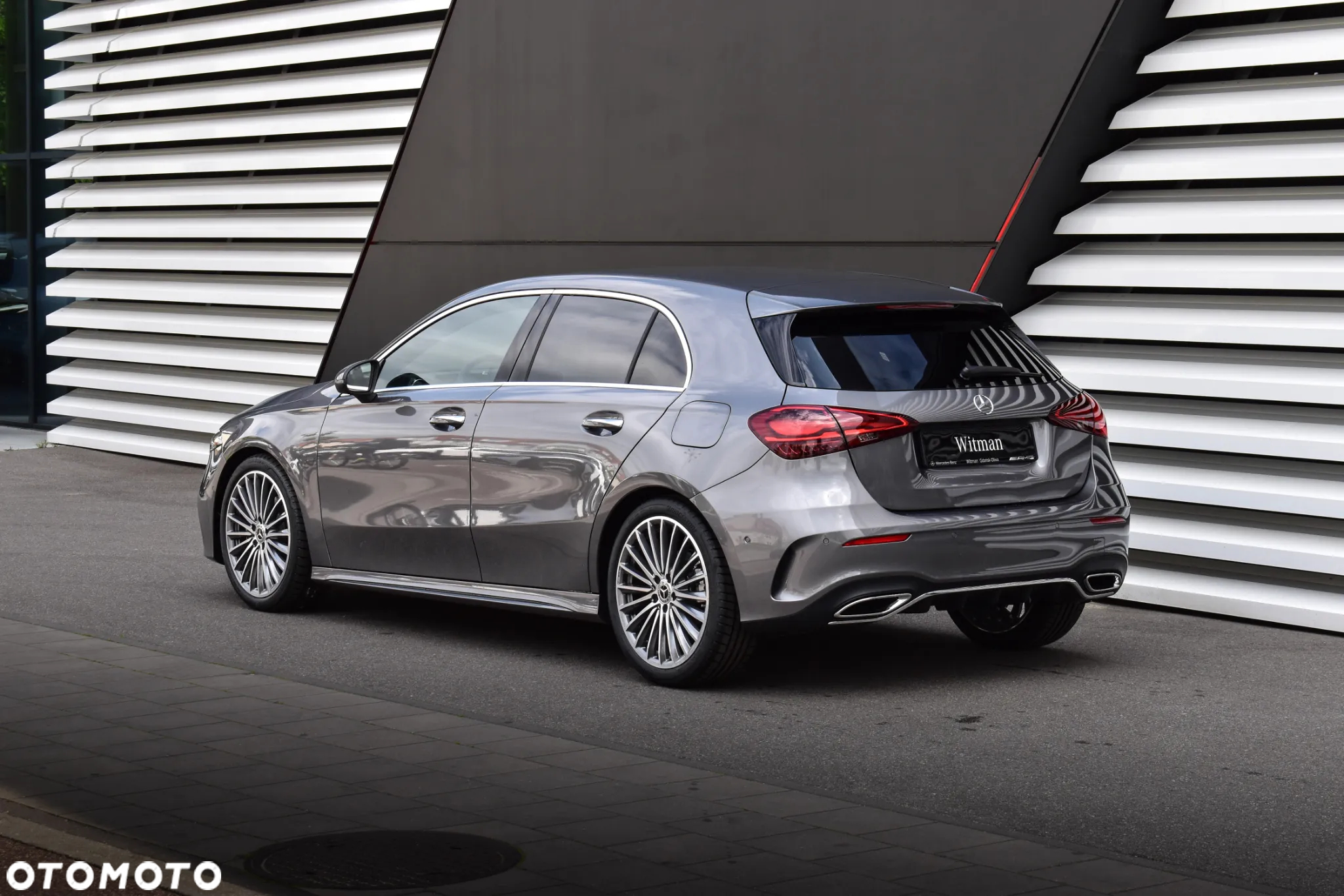 Mercedes-Benz Klasa A 180 7G-DCT AMG Line - 6
