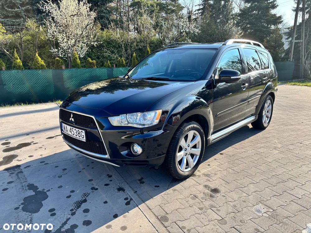 Mitsubishi Outlander 2.0 Intense + 2WD EU5 CVT - 1