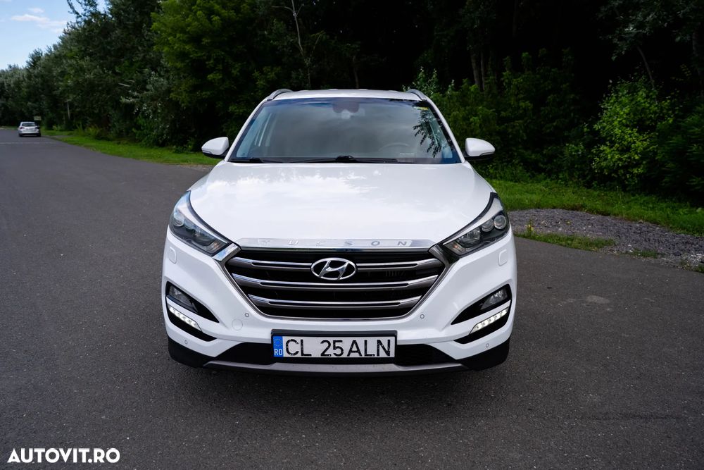 Hyundai Tucson 2.0 CRDI 4WD 6AT Luxury+ - 4