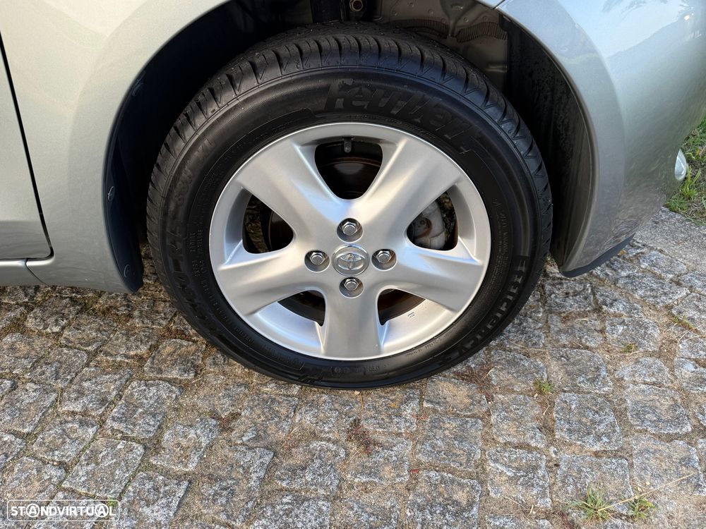 Toyota Yaris 1.0 VVT-i Sol High Pack MMT VSC+TRC - 6