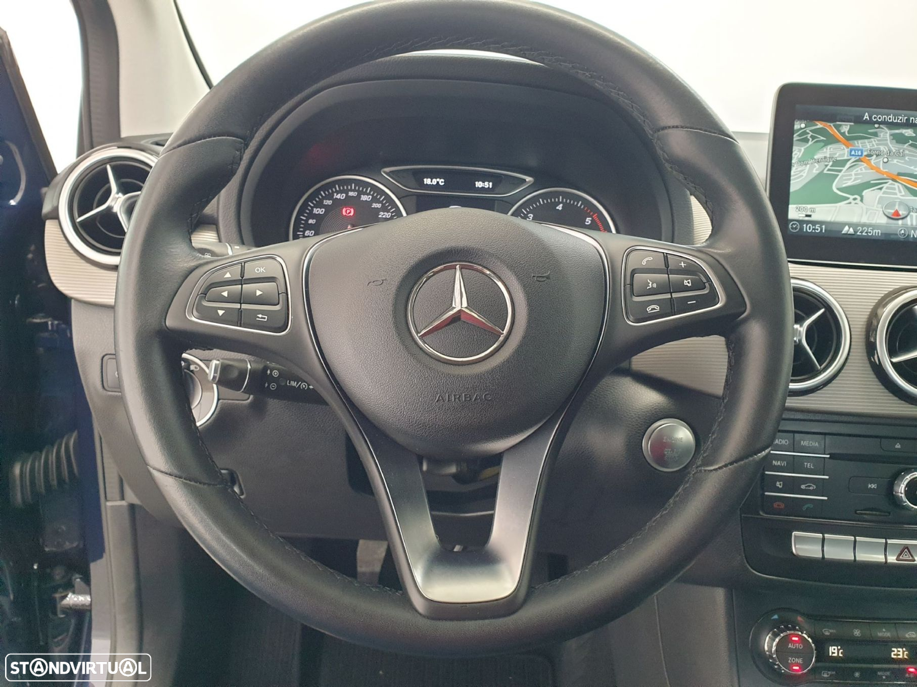 Mercedes-Benz B 180 d Urban - 20