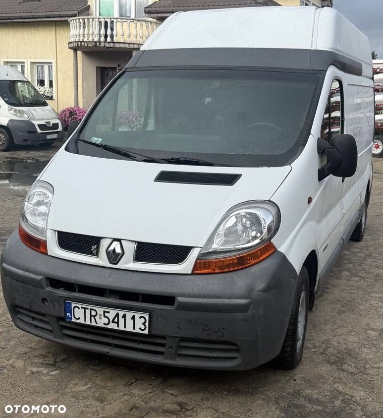 Renault Trafic - 1