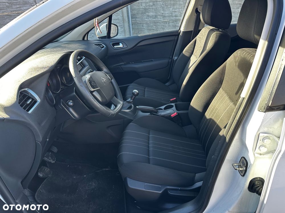 Citroën C4 VTi 95 Attraction - 6