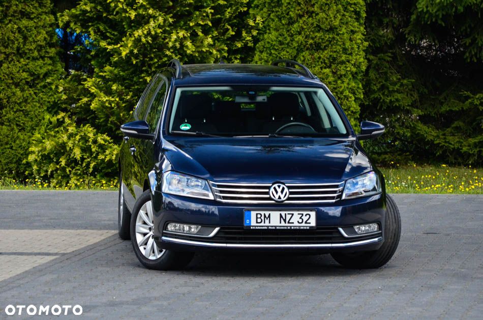 Volkswagen Passat Variant 2.0 Blue TDI SCR Comfortline - 9