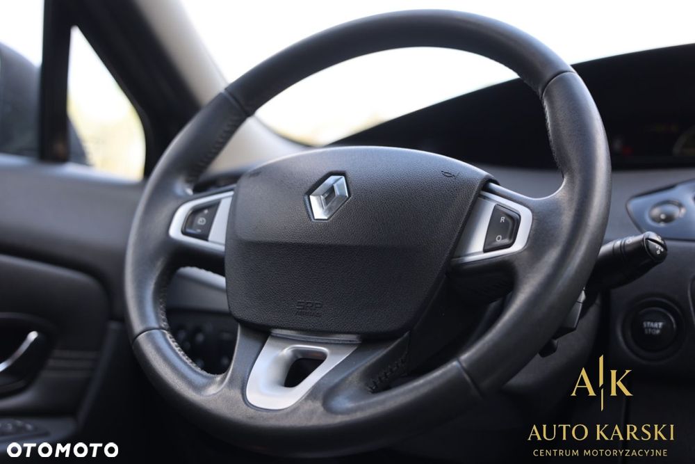 Renault Scenic - 25