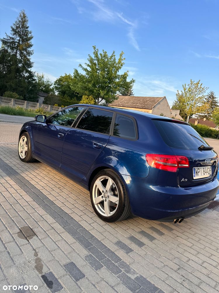 Audi A3 Sportback 2.0 TDI DPF Quattro Attraction - 3